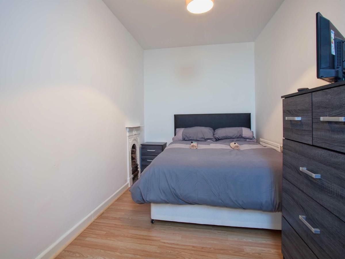 Crew Rooms Anfield Liverpool Chambre photo